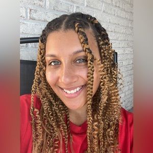 Meet your Posher, Ivey